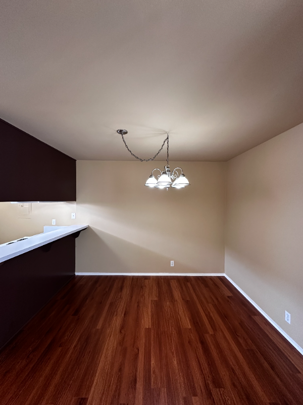 Building Photo - 1202 Mayflower Ave
