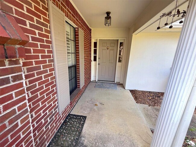 Foto del edificio - 3204 Gatsby Ln