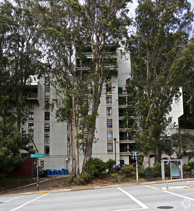 Building Photo - Woodside Gardens