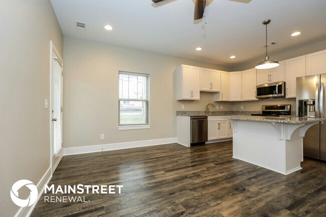 Foto del edificio - 100 Hartsville Ct