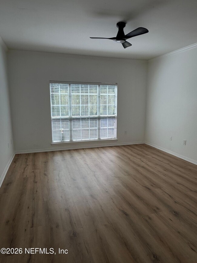 Building Photo - 7800 Point Meadows Dr