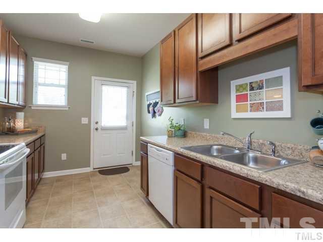 Building Photo - 753 Blossom Grove Dr