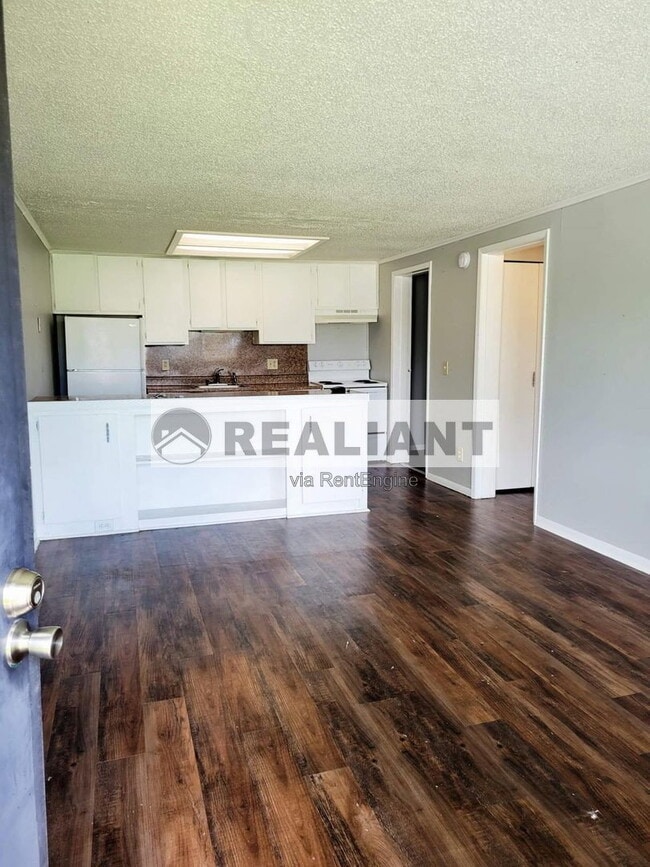 Photo - 505 Amhurst Drive Apartment