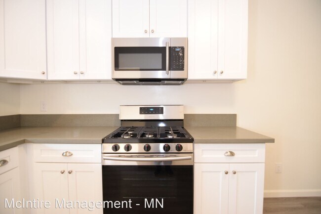 Building Photo - 2 br, 1 bath Apartment - 887 Mountain Place