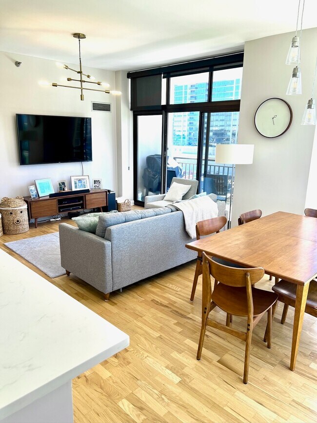 Foto del edificio - 1322 S Prairie Ave
