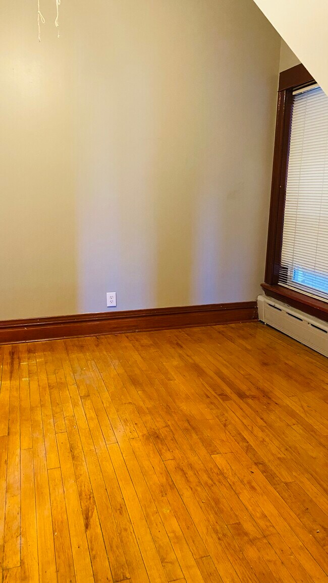 Foto del edificio - 3353 W Evergreen Ave