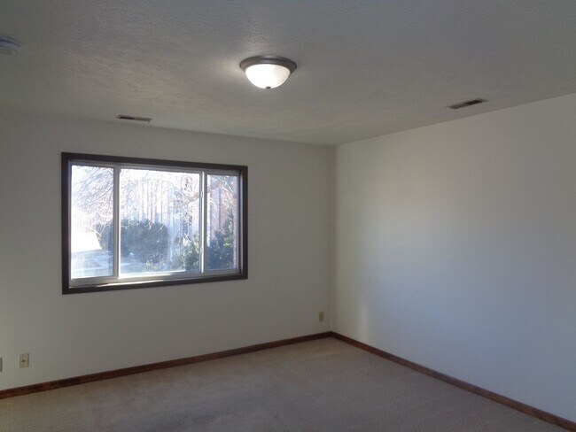 Foto del edificio - 5519 S 31st #5
