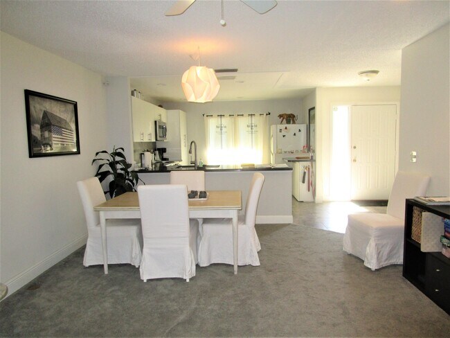 Building Photo - 297 Cactus Hill Ct