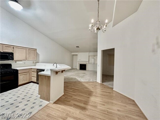 Foto del edificio - 8049 Boardwalk Way