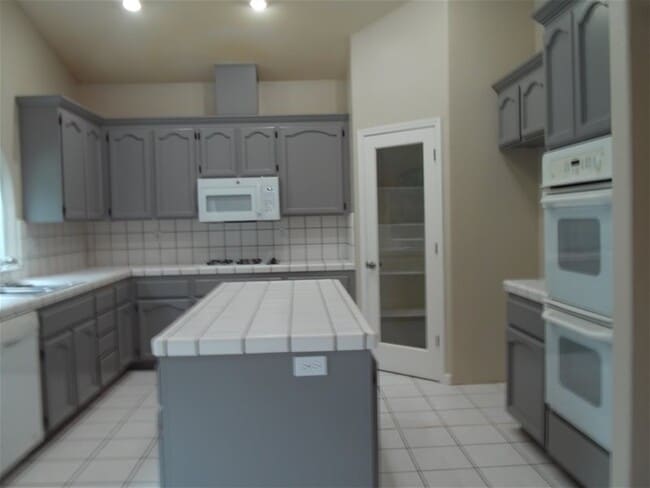 Building Photo - 1810 Patty Dr