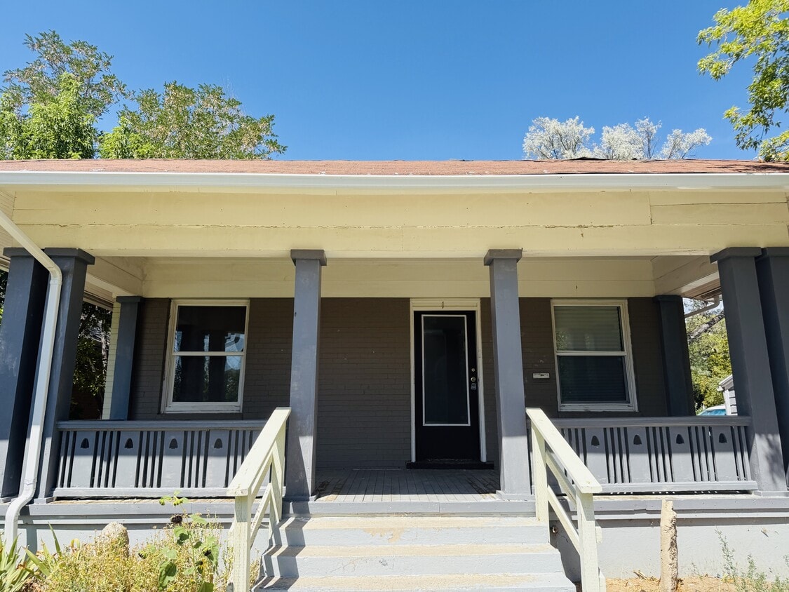 Foto principal - 578 E 21st St