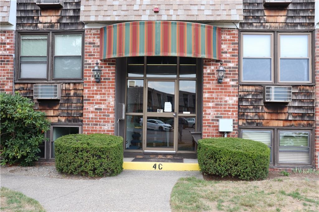 510 Child St Unit 403C, Warren, RI 02885 Condo for Rent in Warren, RI