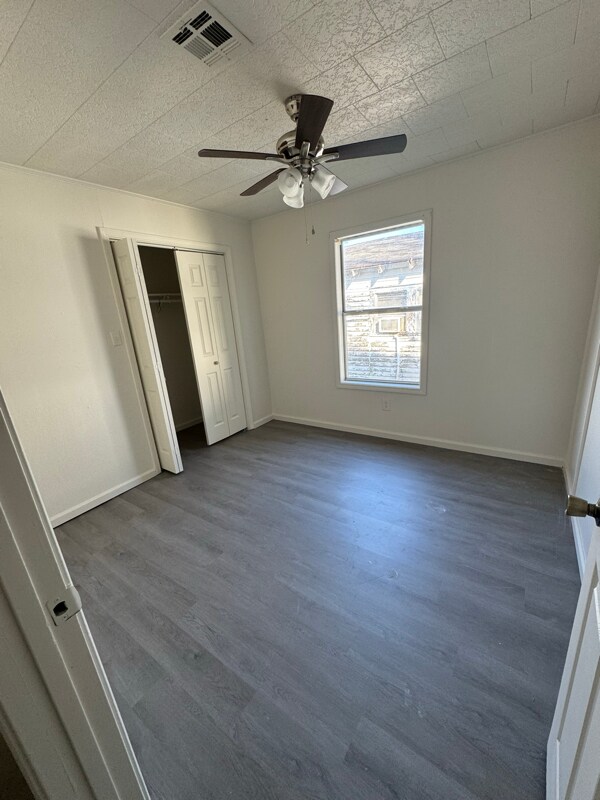 Foto del edificio - 712 Spann Ave