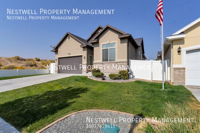 Building Photo - Beautiful 5-bed Rambler in Riverton!