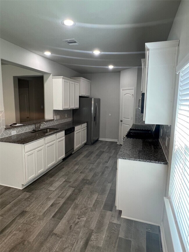 Foto del edificio - 303 Woodhaven Dr