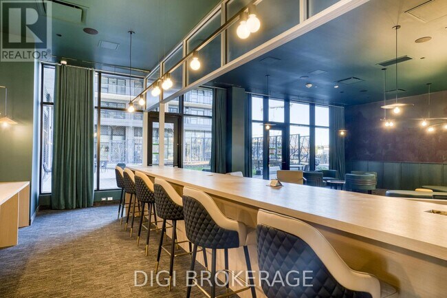 Photo du bâtiment - 1240 Cummings Ave