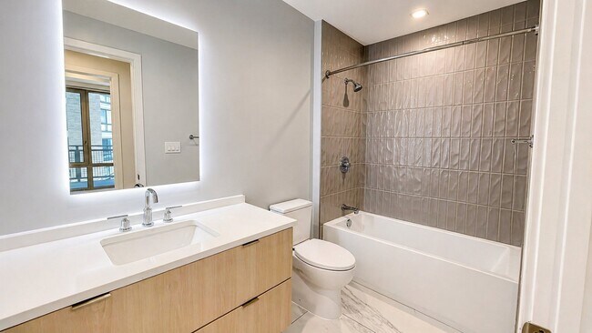 Foto del edificio - 1224 M St NW