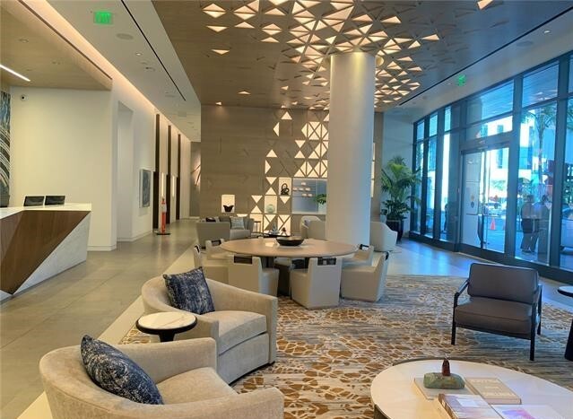 Front lobby - 987 Queen St
