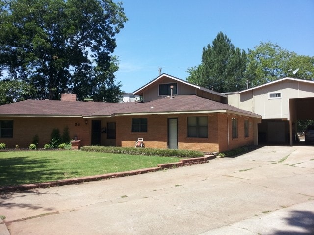 Photo - 33 Elmwood Cir (Stillwater, OK)