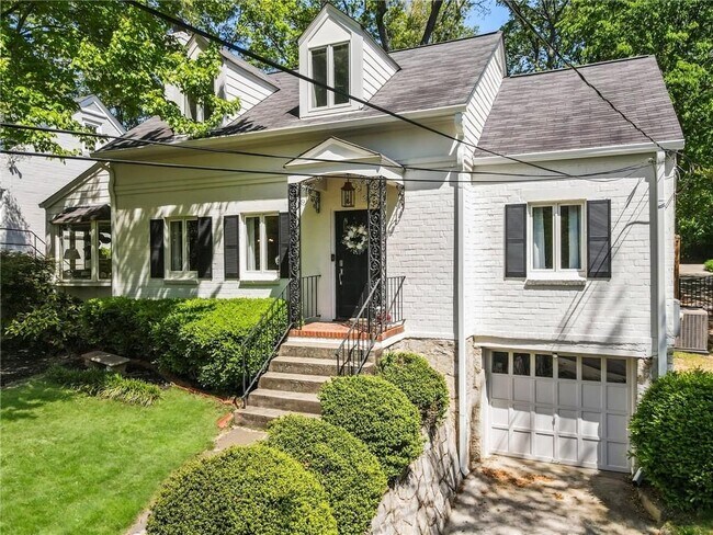 Foto del edificio - 517 Princeton Way NE