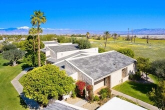 Building Photo - 2604 N Whitewater Club Dr