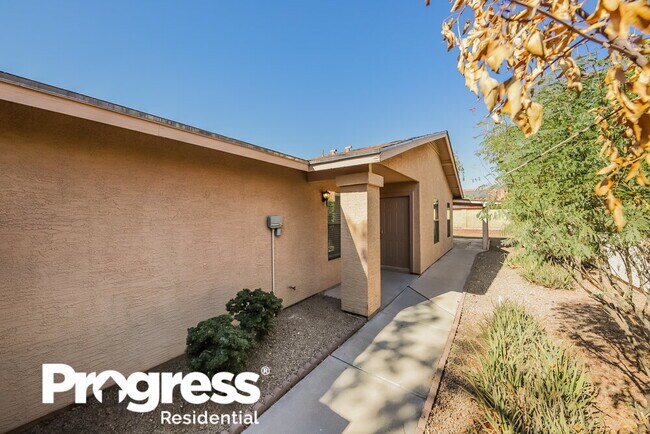 Foto del edificio - 3814 W Marconi Ave