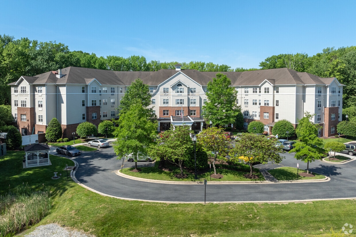 Primary Photo - River Point Senior Apartments