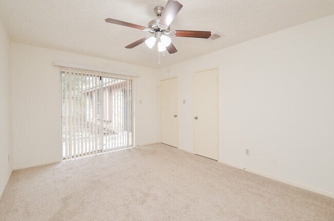 Foto del edificio - 22803 Capitol Landing Ln