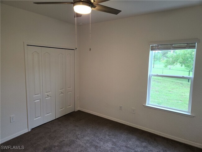 Foto del edificio - 26013 Ocelot Ln