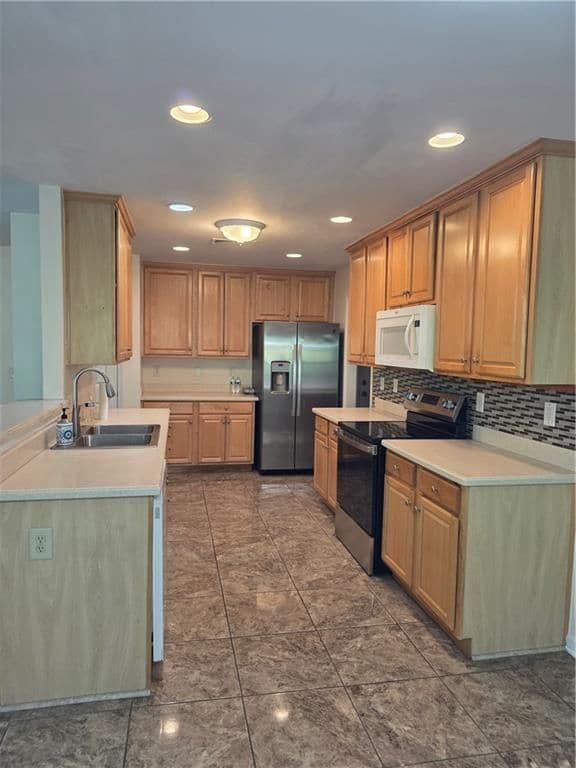 Building Photo - 1531 Park Knoll Trail NE