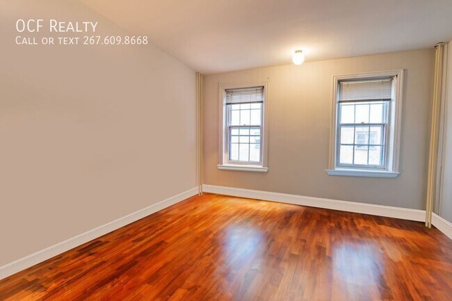 Foto del edificio - 1527 Pine St