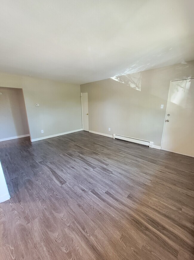 Building Photo - 9965 W 59th Pl