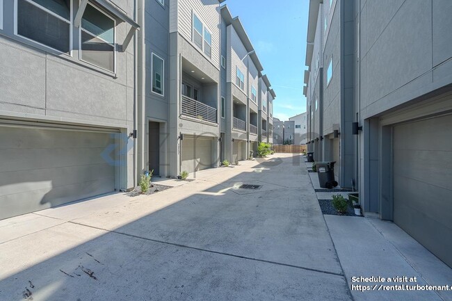 Foto del edificio - 2852 Cline St