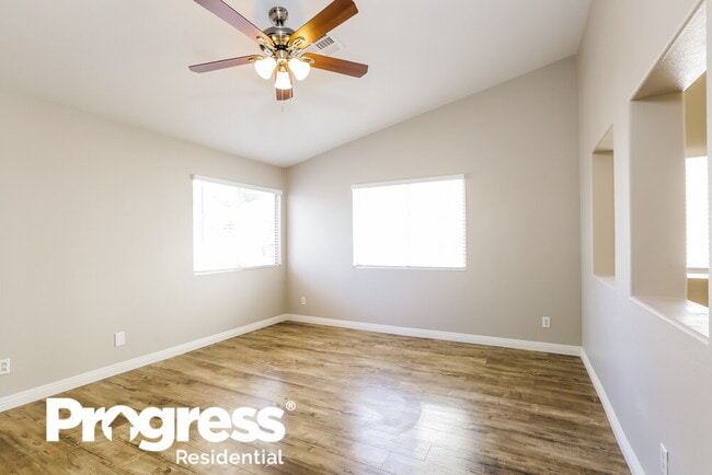Building Photo - 2050 Merano Ct