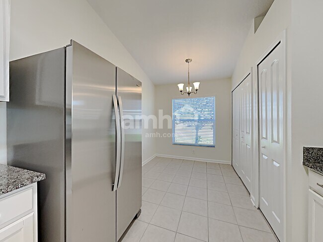 Foto del edificio - 11642 Tropical Isle Ln