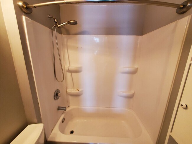 Foto del edificio - 2 Bedroom Single Family Ranch