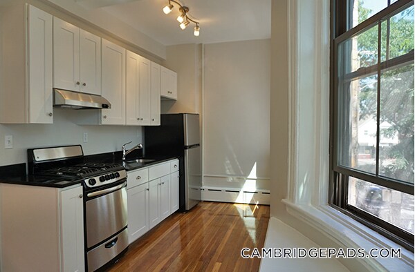 Foto del edificio - 102 Willow St