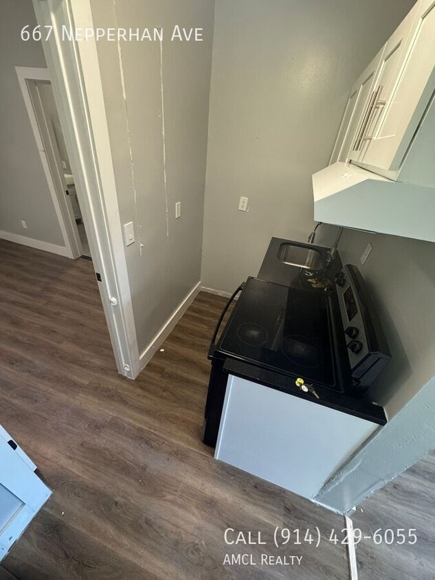 Foto principal - 667 Nepperhan Ave