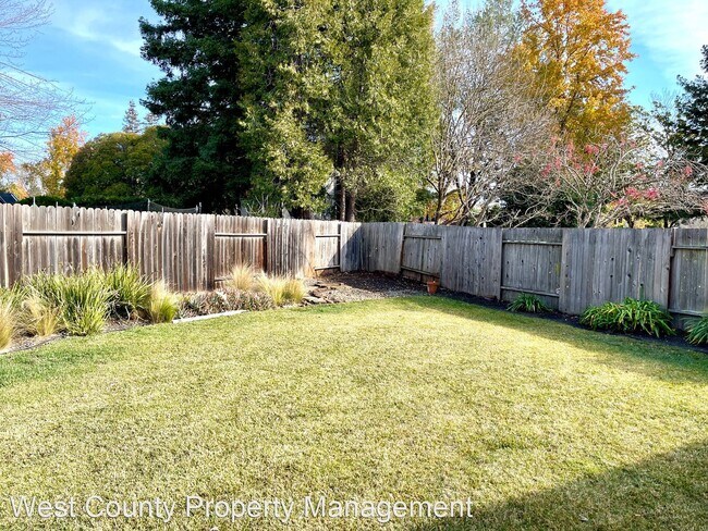 Building Photo - 3 br, 2 bath House - 1234 Cloister Ct