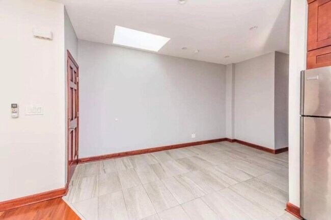 Building Photo - 2126 36th St