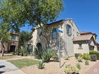 Building Photo - 3638 W Thalia Ct
