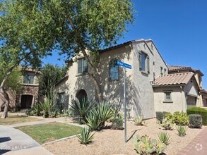 Building Photo - 3638 W Thalia Ct