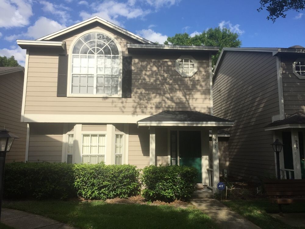 pending 3/2 Townhouse in Waterford Lakes Townhouse for Rent in