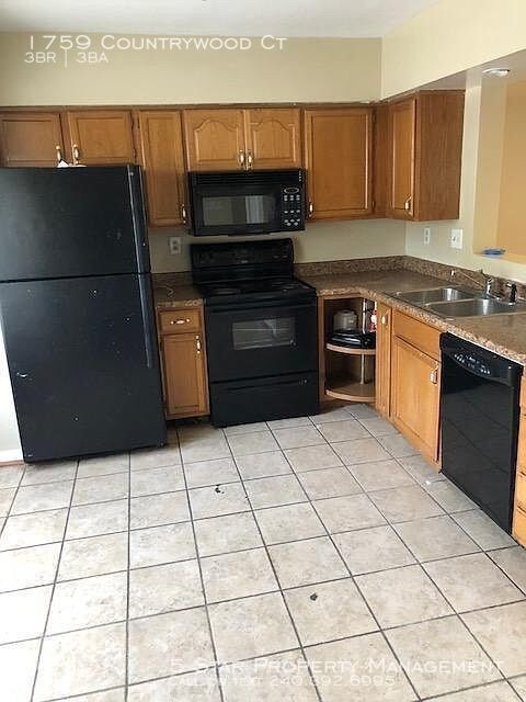 Building Photo - 1759 Countrywood Ct