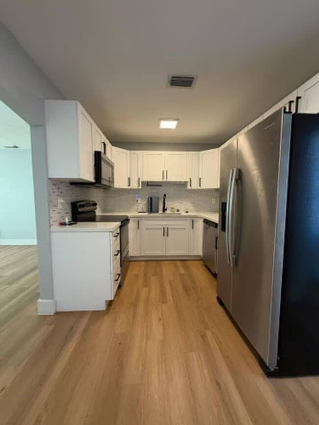 Photo - 217 E 24TH Street House