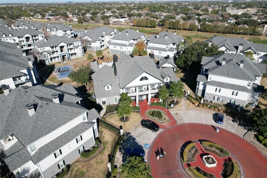 Photo - 15000 W Airport Boulevard Unit B2