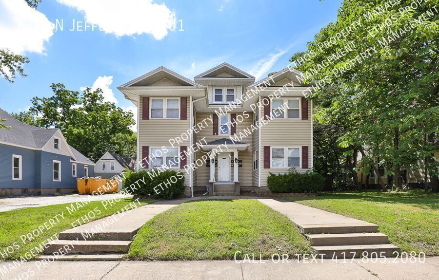 Primary Photo - 1225 N Jefferson Ave