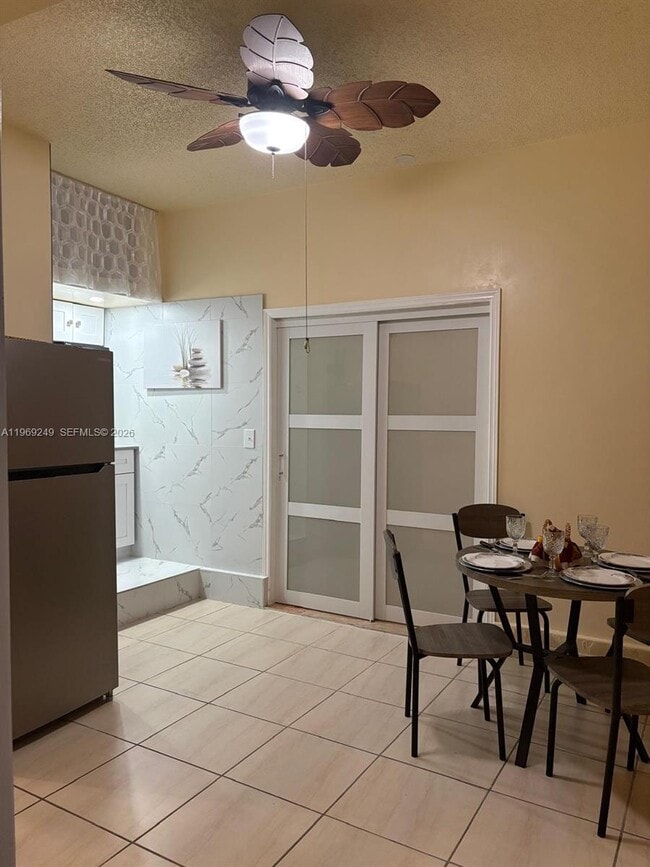 Foto del edificio - 15470 SW 47th St