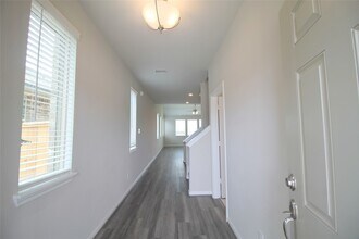 Building Photo - 26018 Windy Prairie Ct