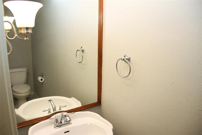 Foto del edificio - 7447 Cambridge St